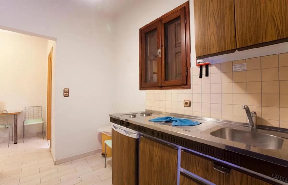 Image 2 of Pefkos Beach Studios & Apartments