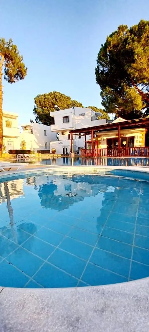 Image 6 of Pefkos Filoxenia