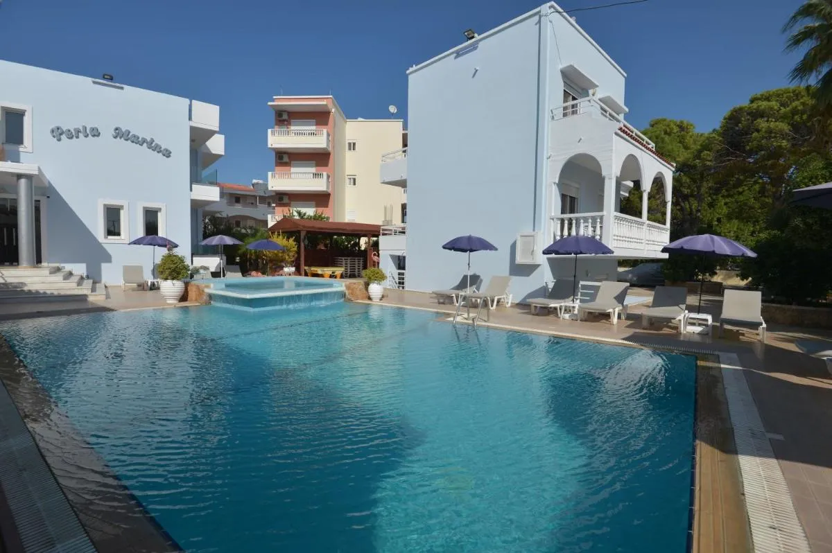 Image 2 of Perla Marina Aparthotel