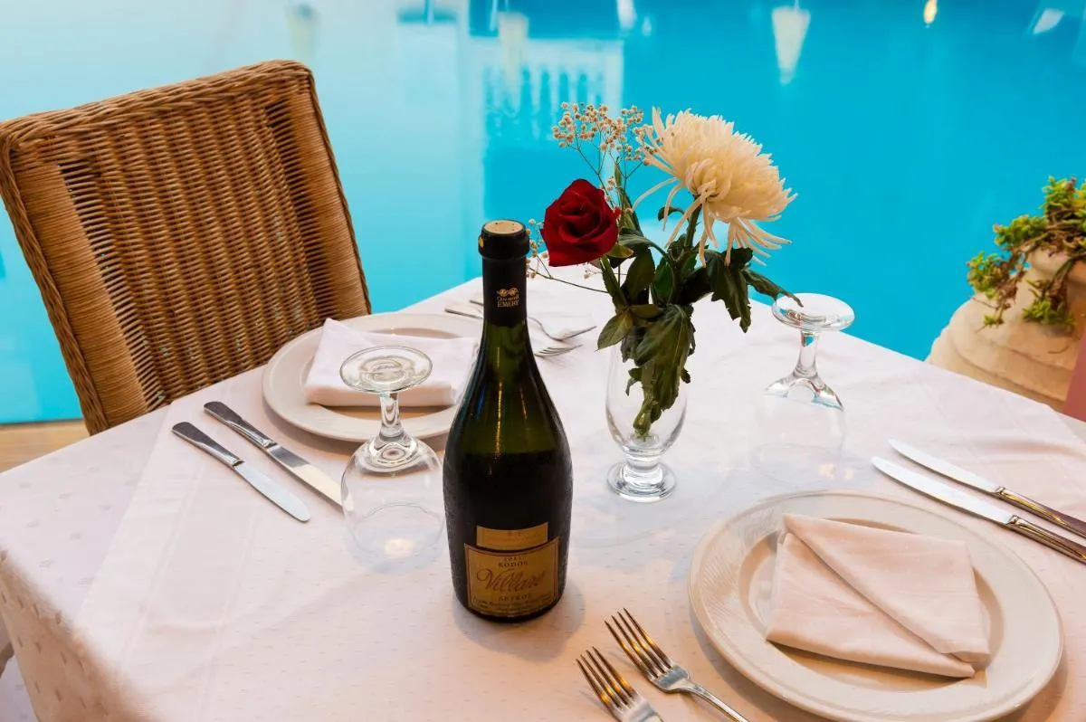 Image 4 of Perla Marina Aparthotel