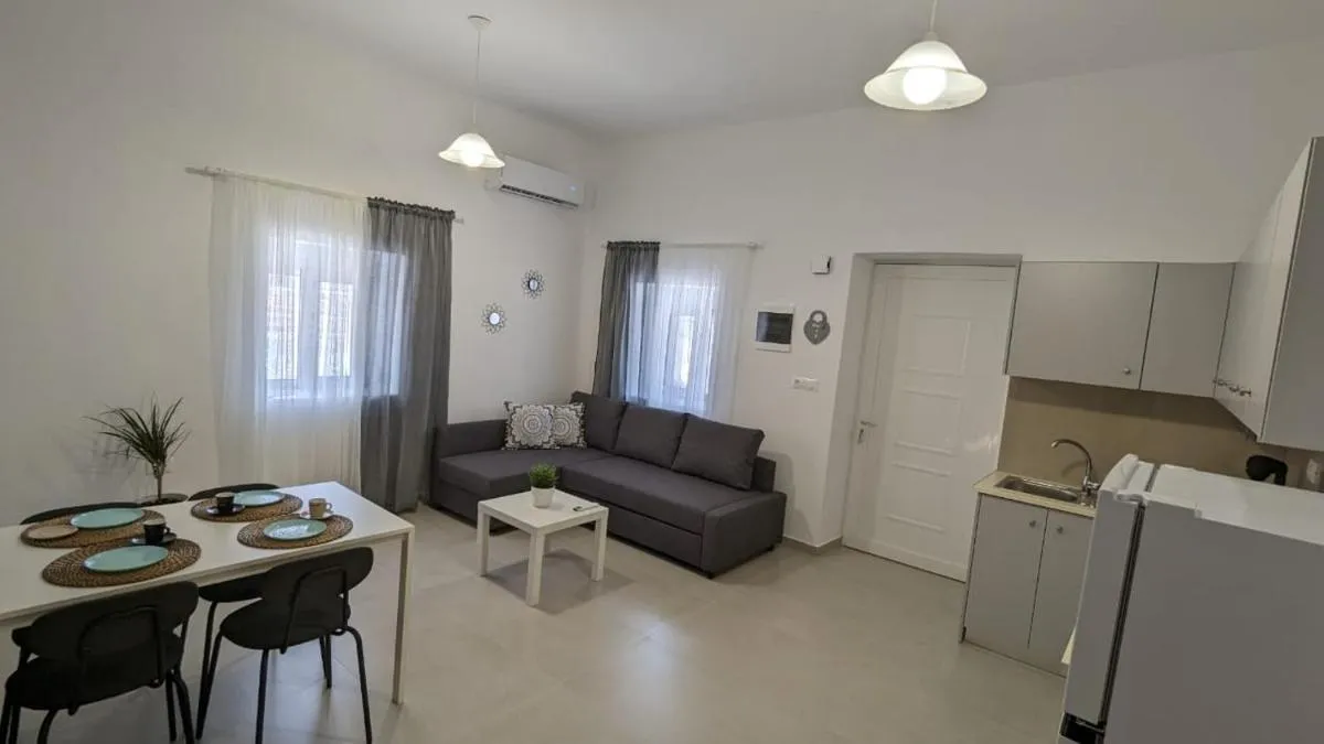 Image of Petro Home