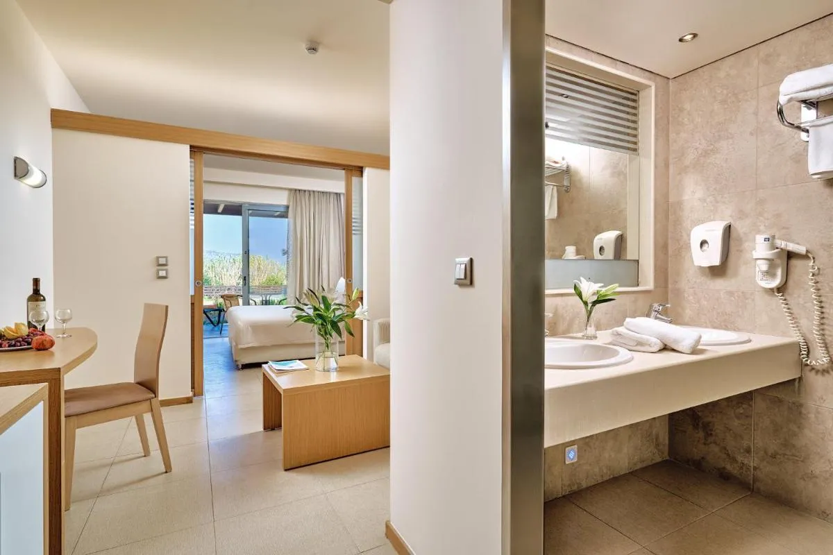 Image 2 of Princess Sun Hotel
