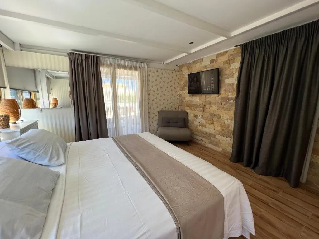 Image of Reginas Apartments