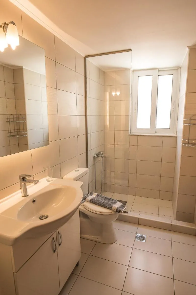 Image 6 of Rhodes City Center Suite