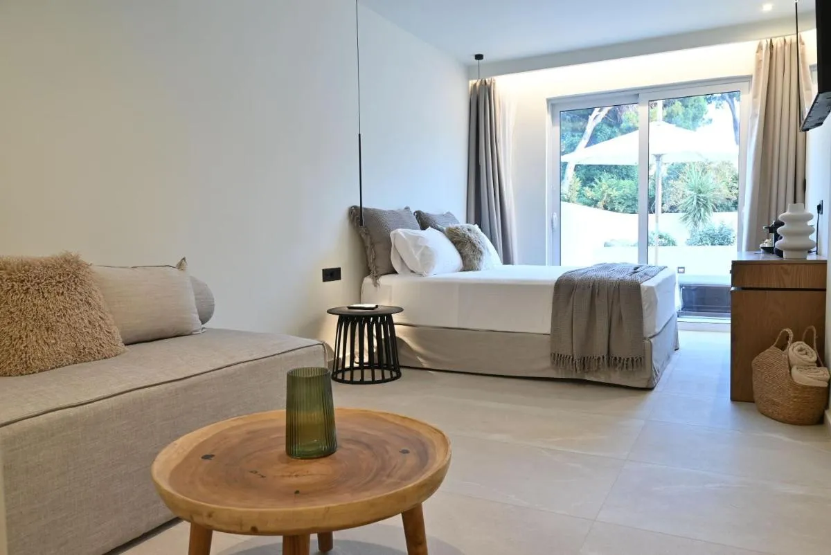 Image 1 of Rhotheon Suites in Ialysos Rhodes