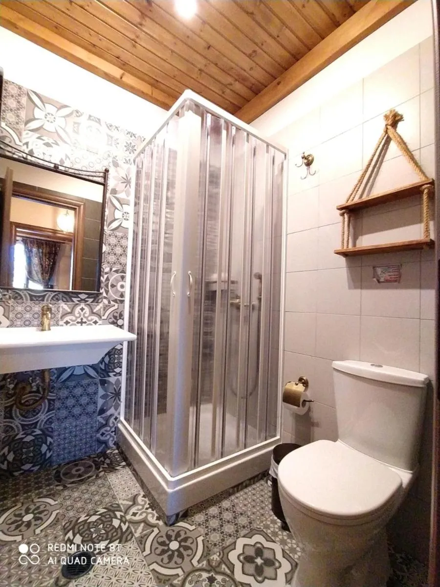 Image 2 of Rustic House