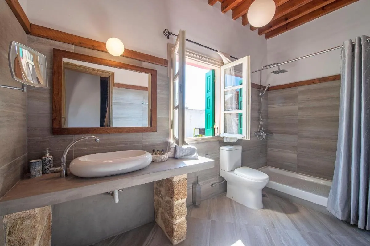 Image 2 of Saint Artemios Boutique Hotel
