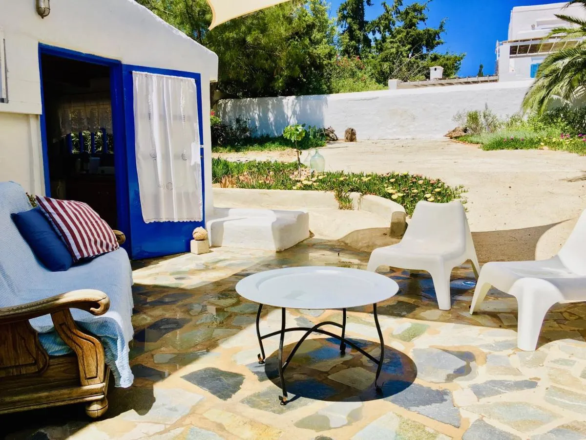 Image 4 of Sandra Studio