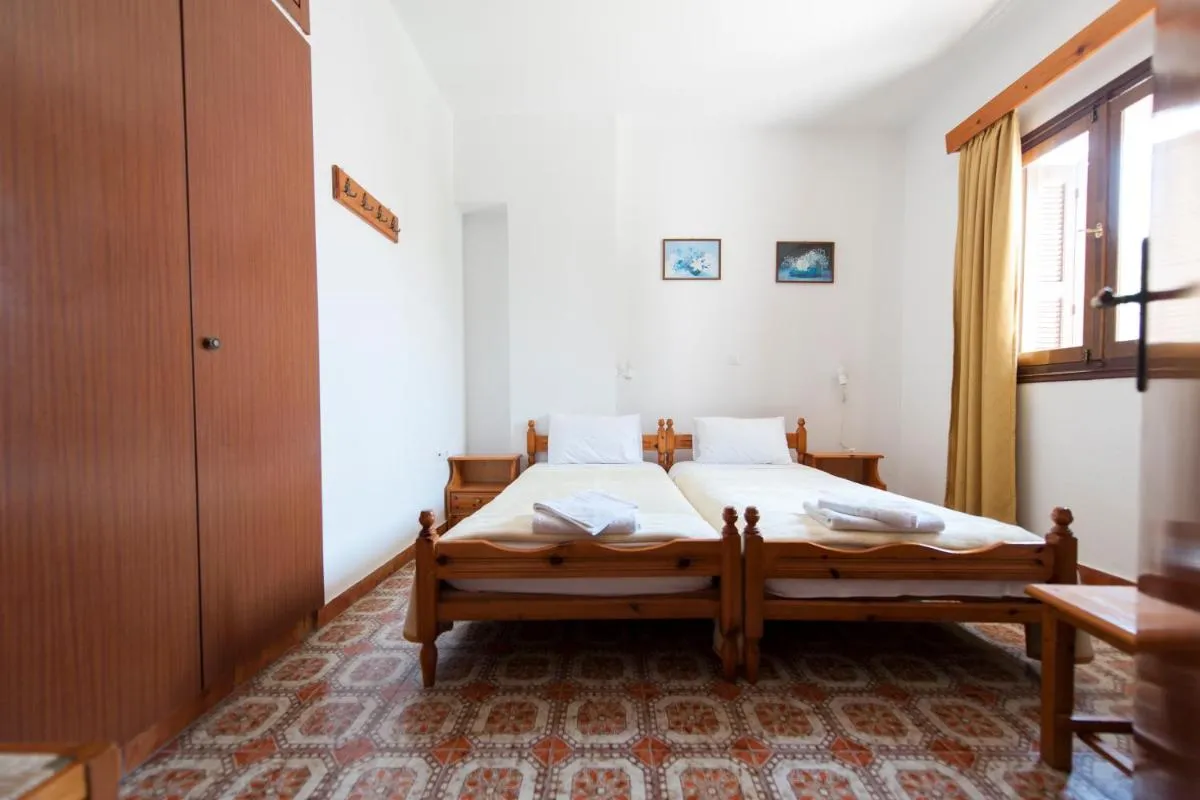 Image 4 of Stavros Pension