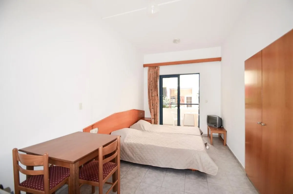 Image 1 of Stegna Star Apartments