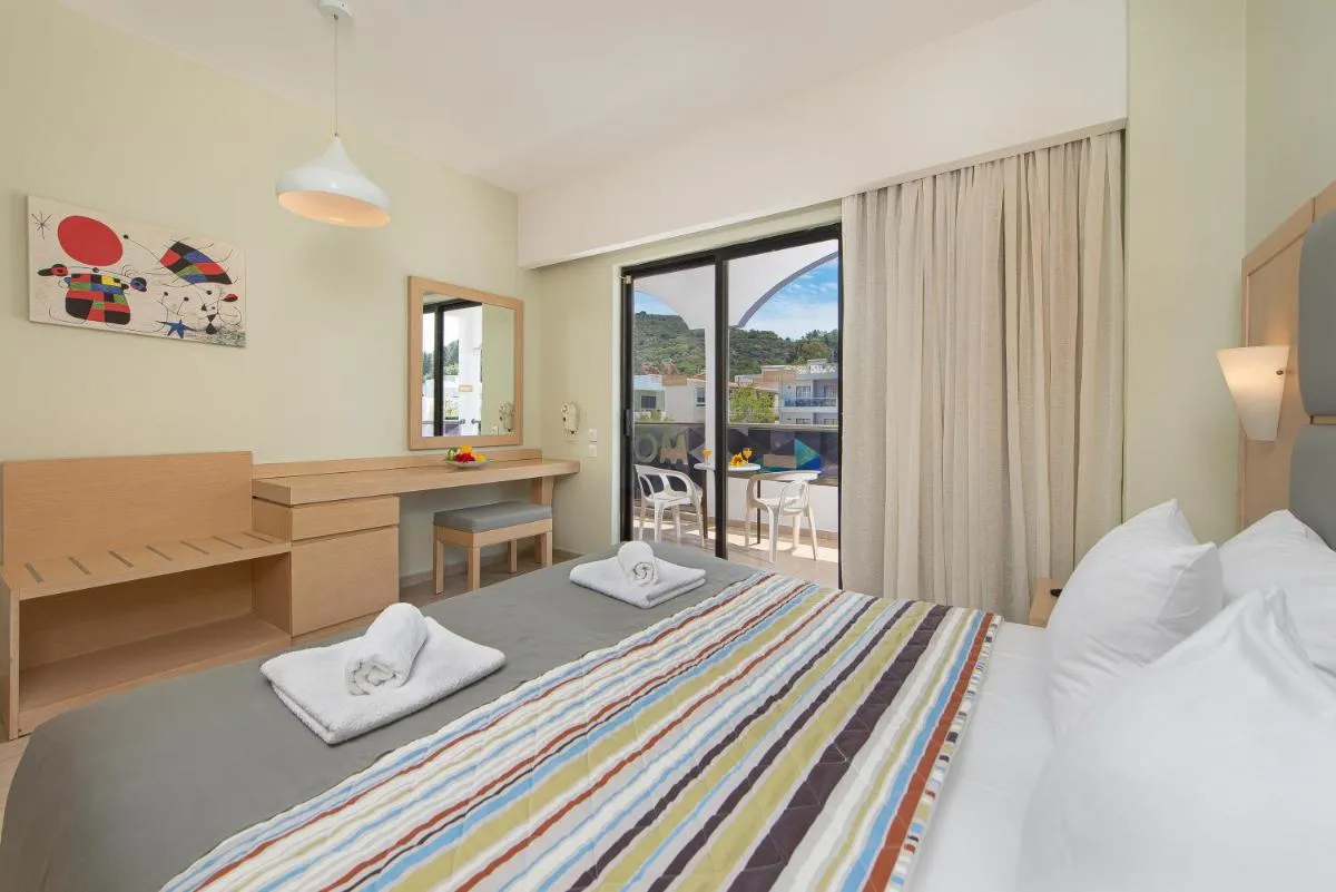 Image 1 of Sunny Days Hotel