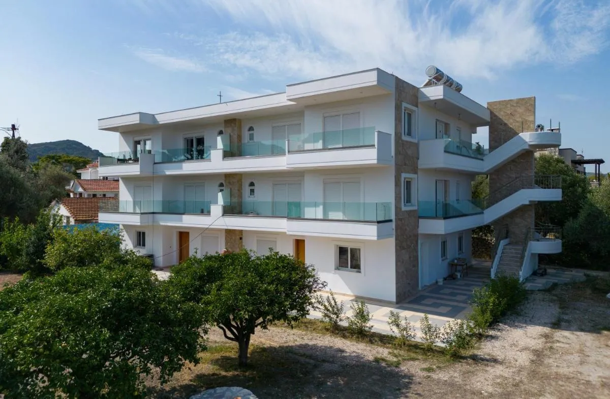 Image 5 of Sweet Home Luxury Apartment 5