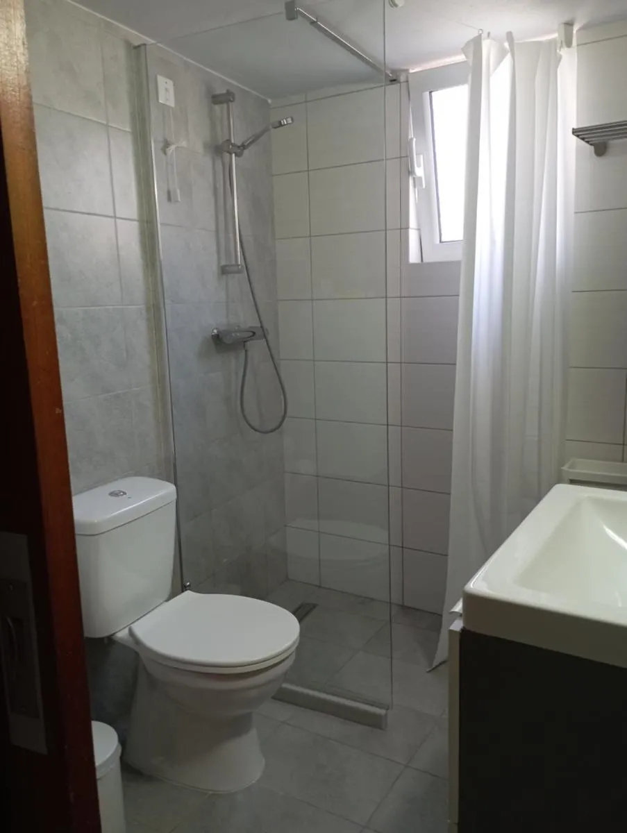 Image 2 of ΤΟ ΔΙΑΜΕΡΙΣΜΑ ΤΗΣ ΜΑΙΡΗΣ or MARY’S APARTMENT