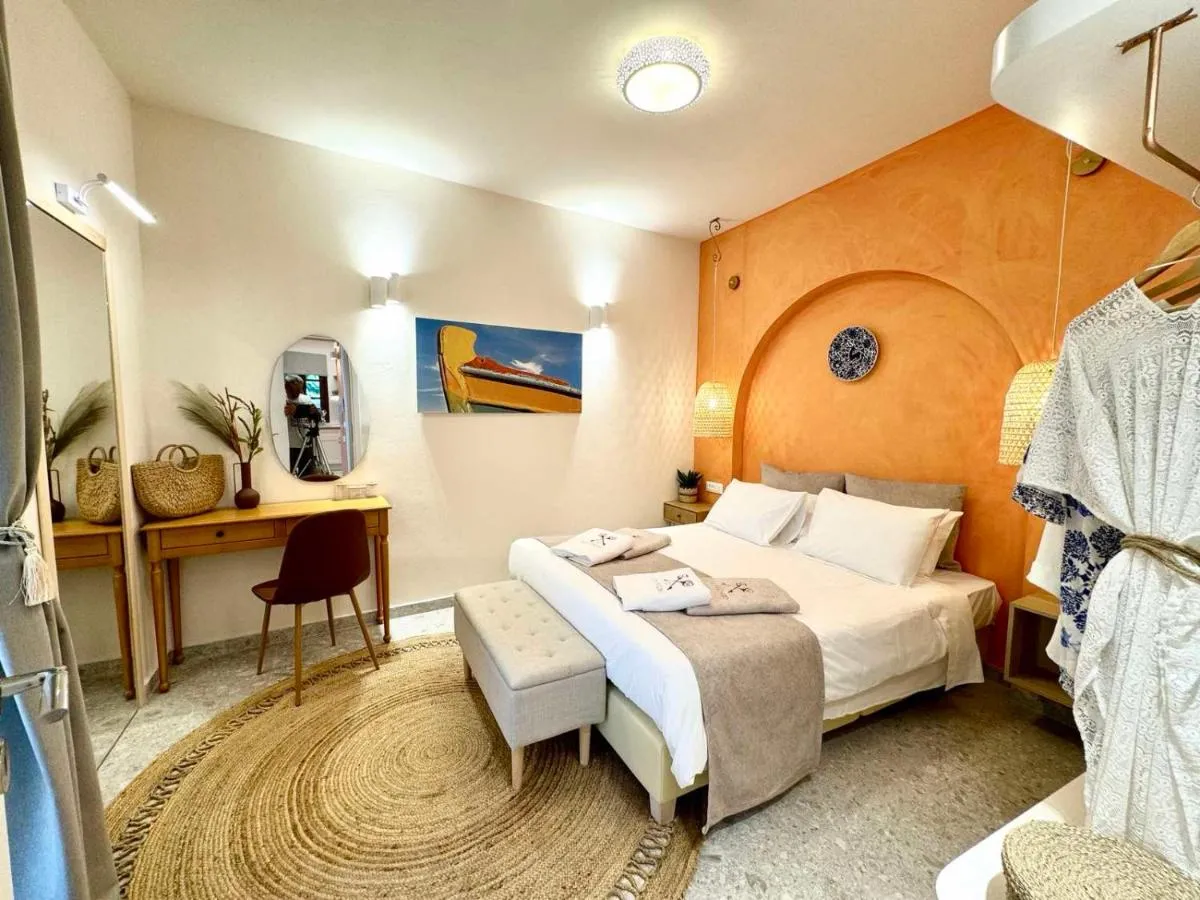 Image 1 of Vetus Vicinato Luxury Homes