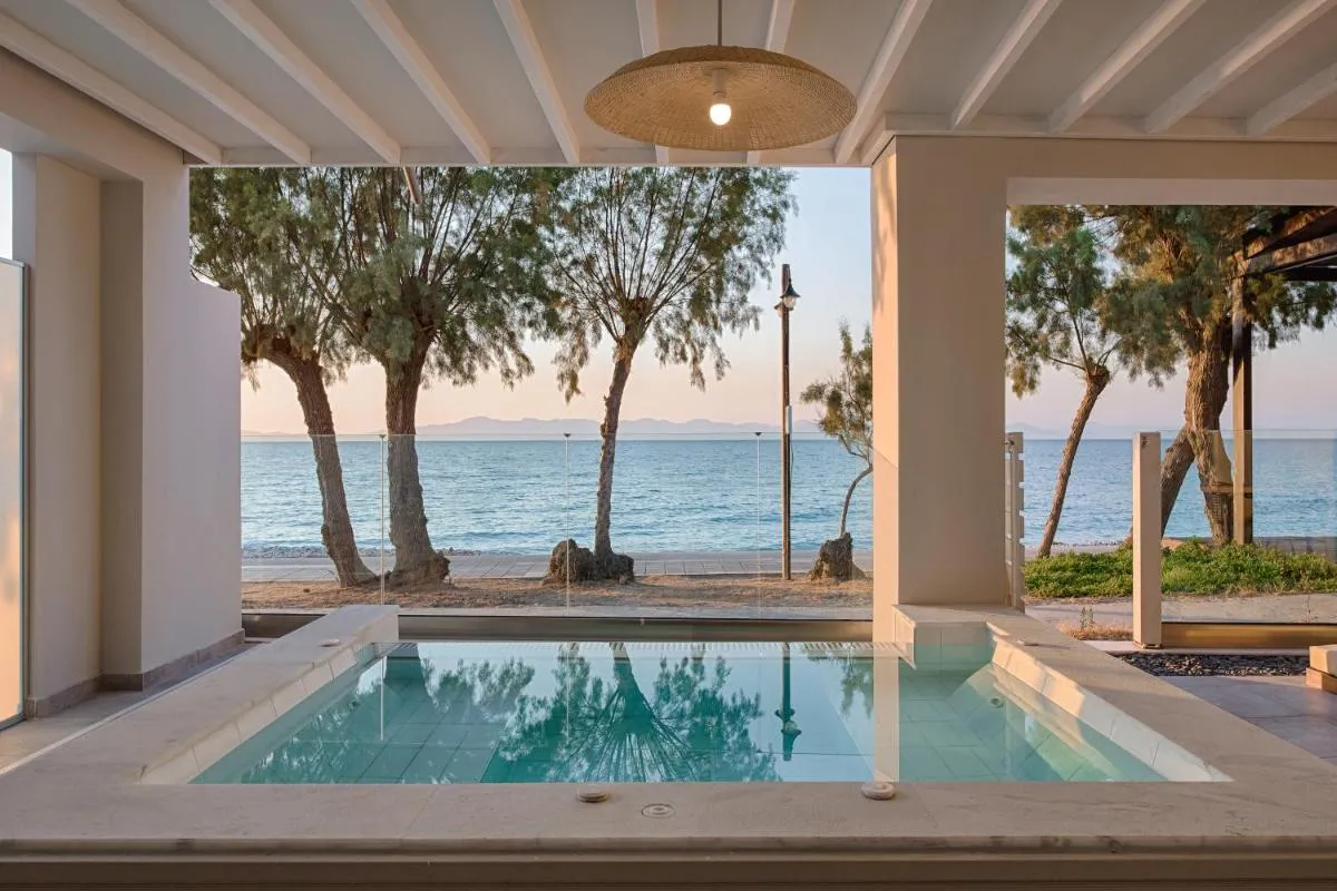 Image 3 of Villa Di Mare Seaside Suites