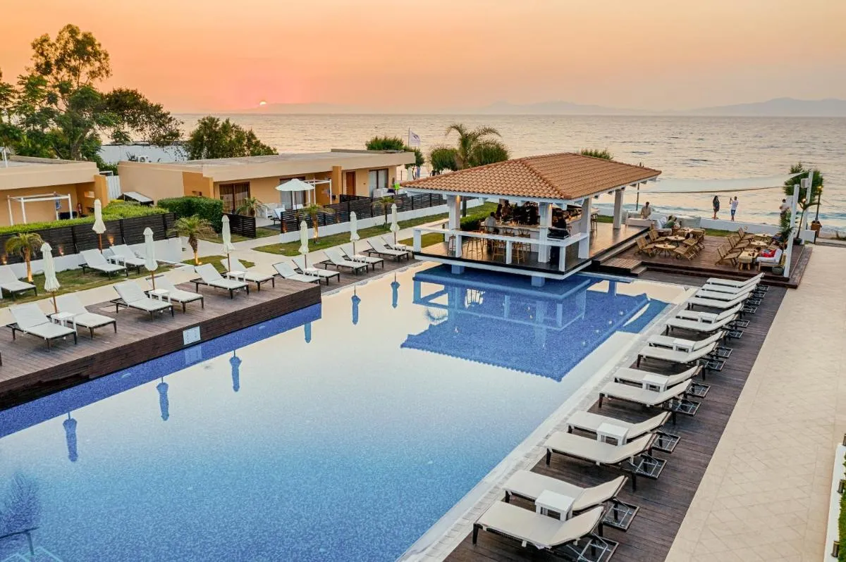Image 6 of Villa Di Mare Seaside Suites