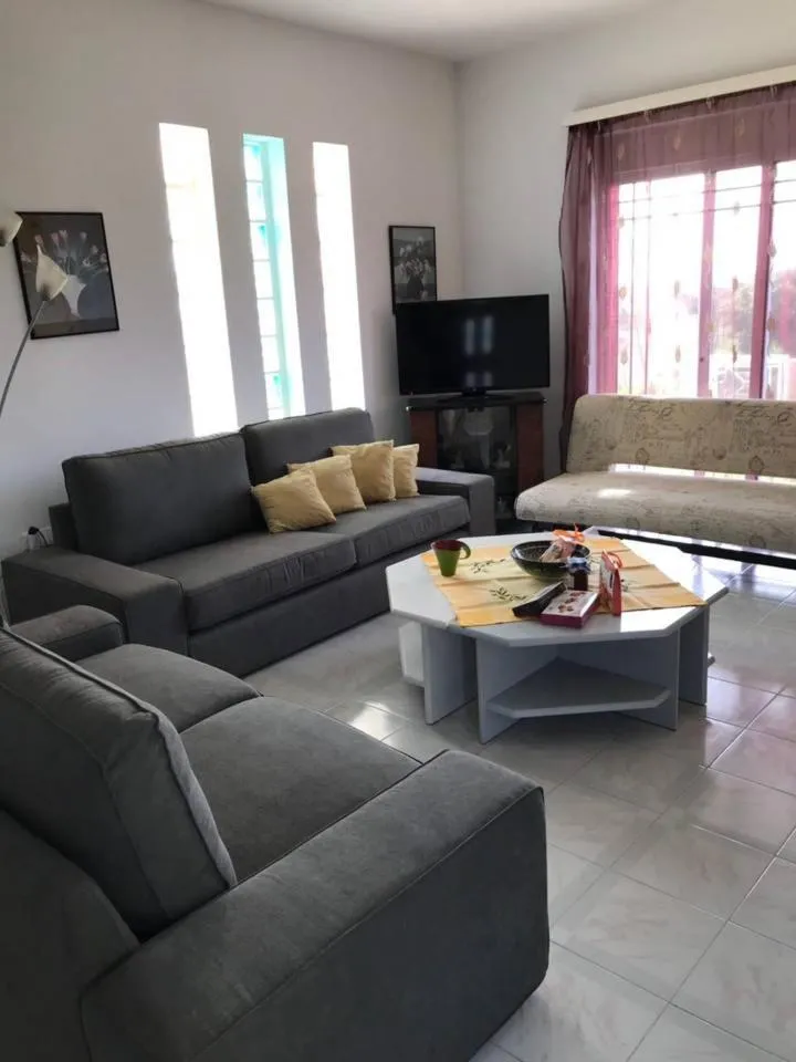 Image 6 of Villa George