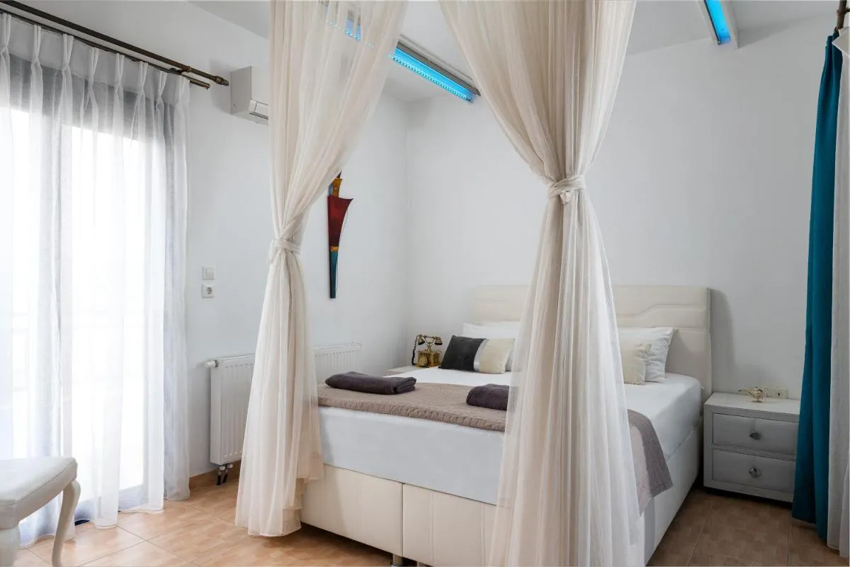 Image 1 of Villa Rose on the beach