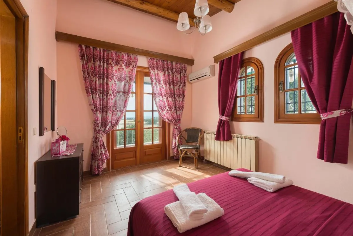 Image 2 of Villas Marianna