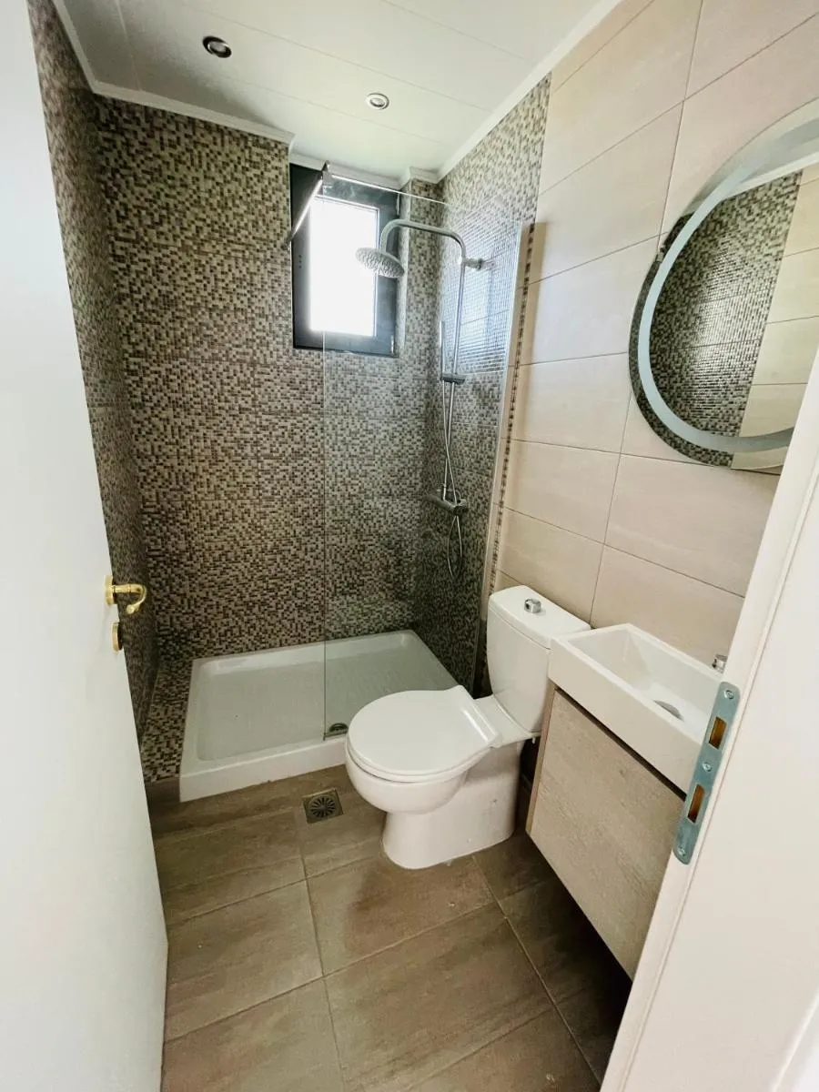Image 5 of Vixen Apartment