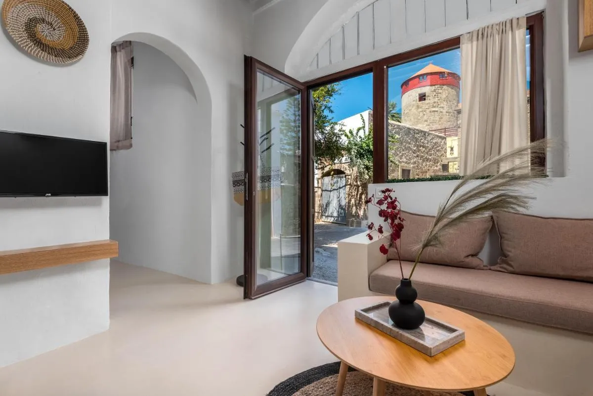 Image 4 of Voyaz Boutique Apartments & Suites -Old Town