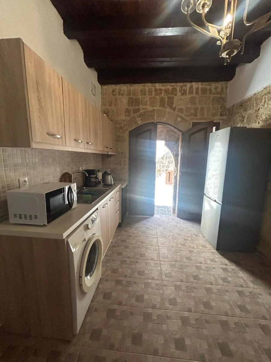 Image 5 of Zoe House-Old Town