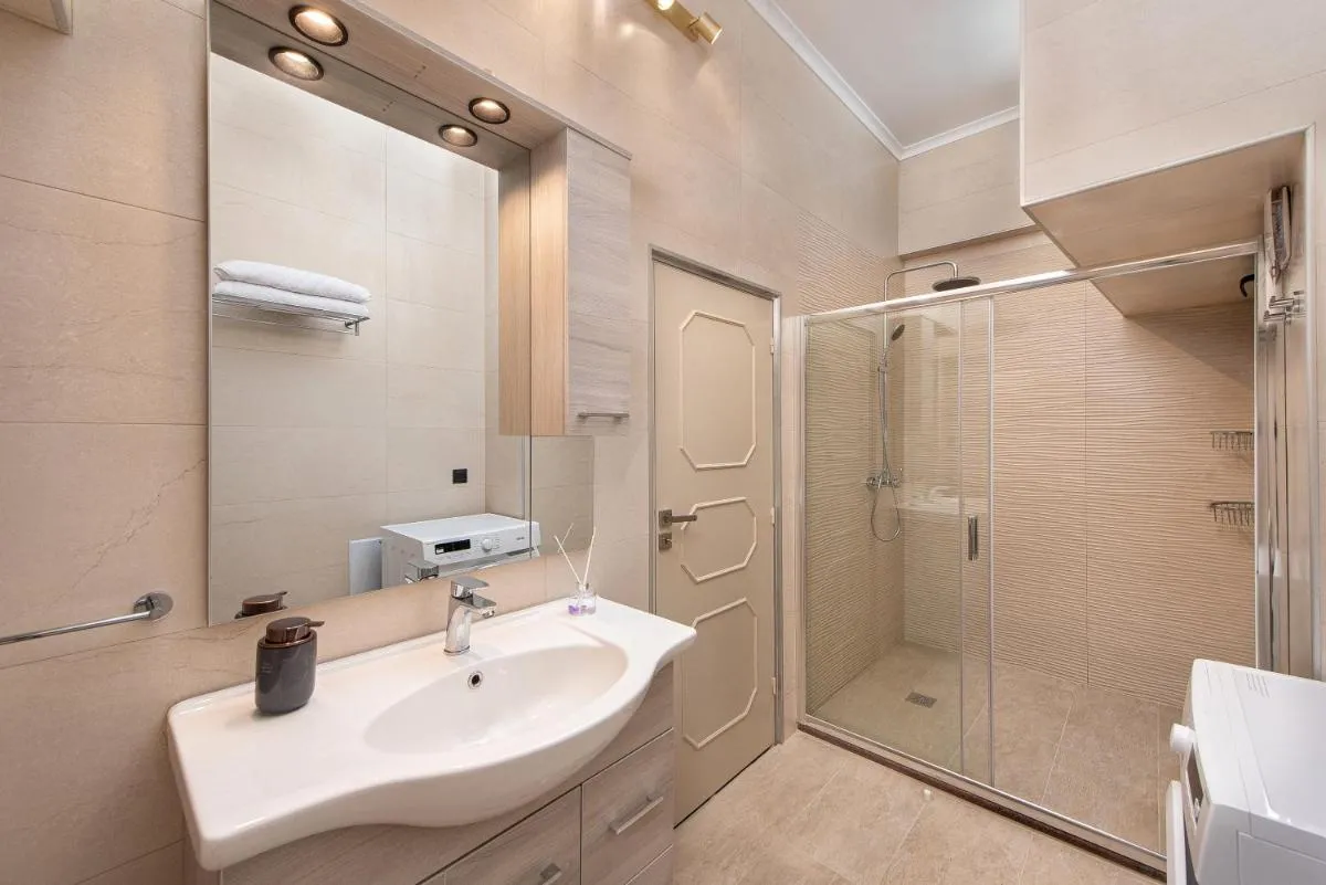 Image 2 of Adelais Luxury City Apartment Rhodes