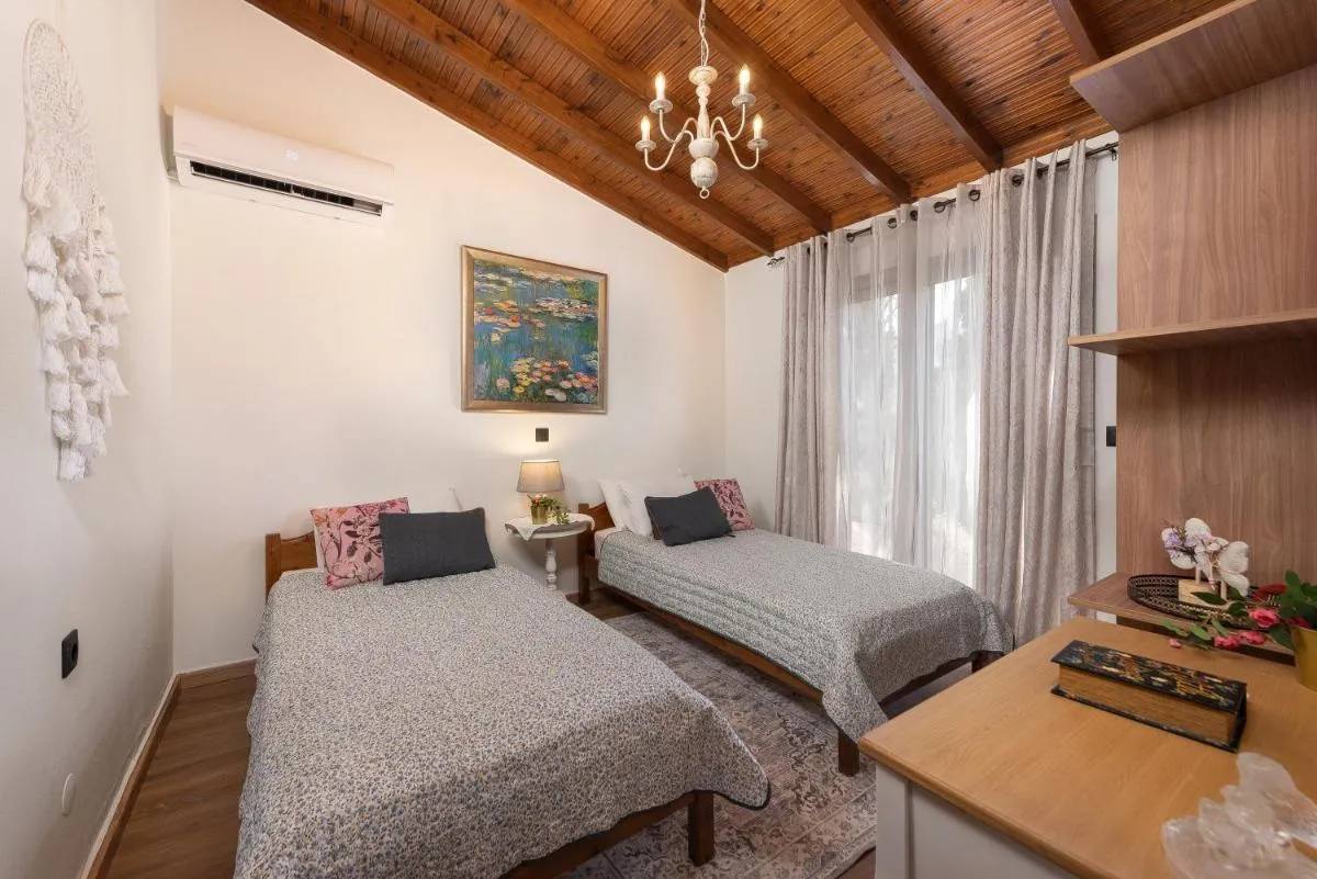 Image 1 of Aelia Sea View Bungalow