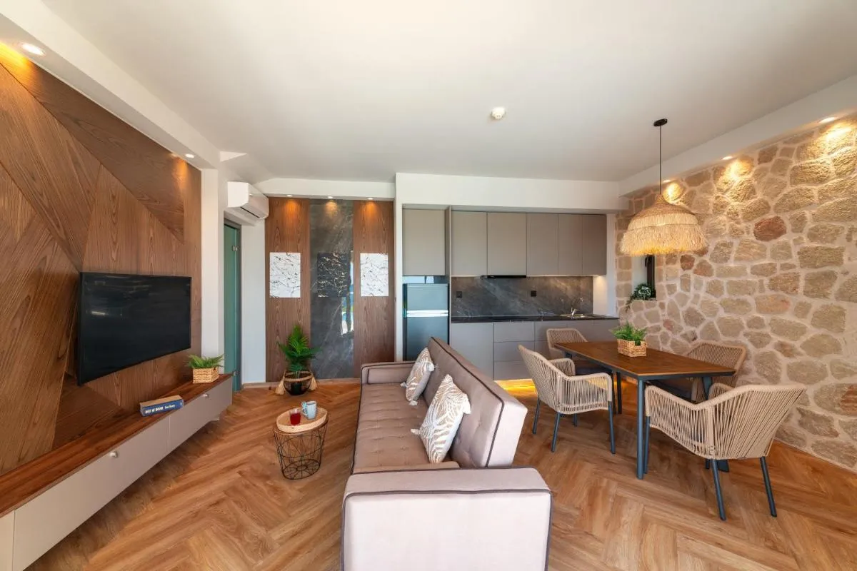 Image 5 of Al Mare Villas