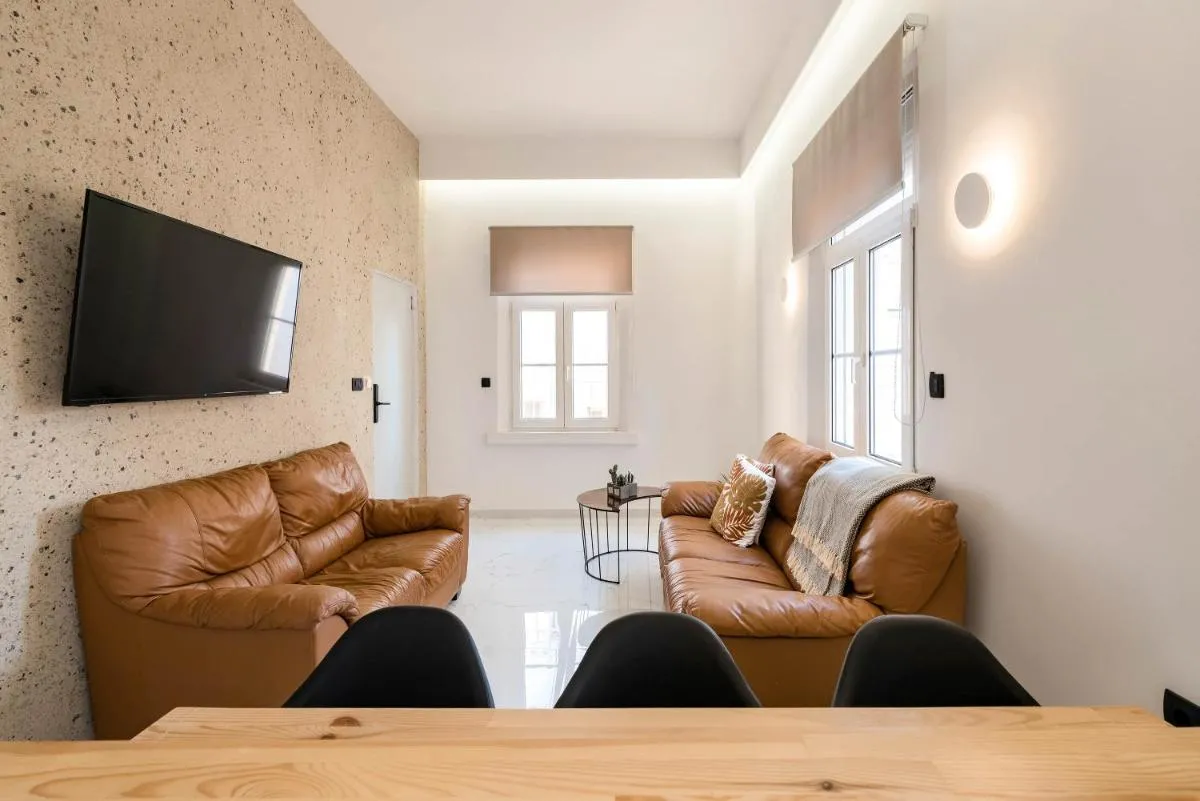 Image 4 of Alia Apartments