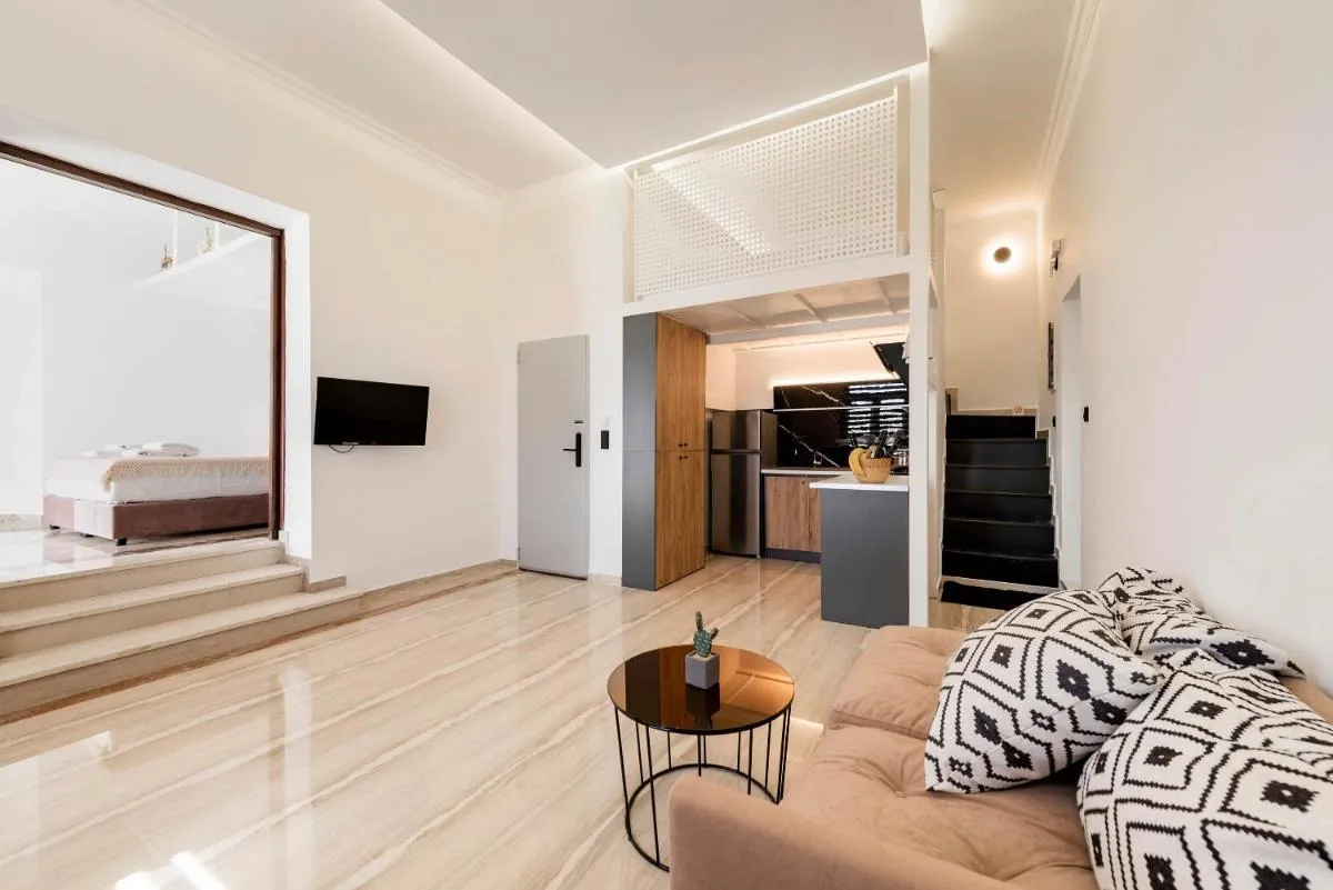 Image 2 of Alia Apartments