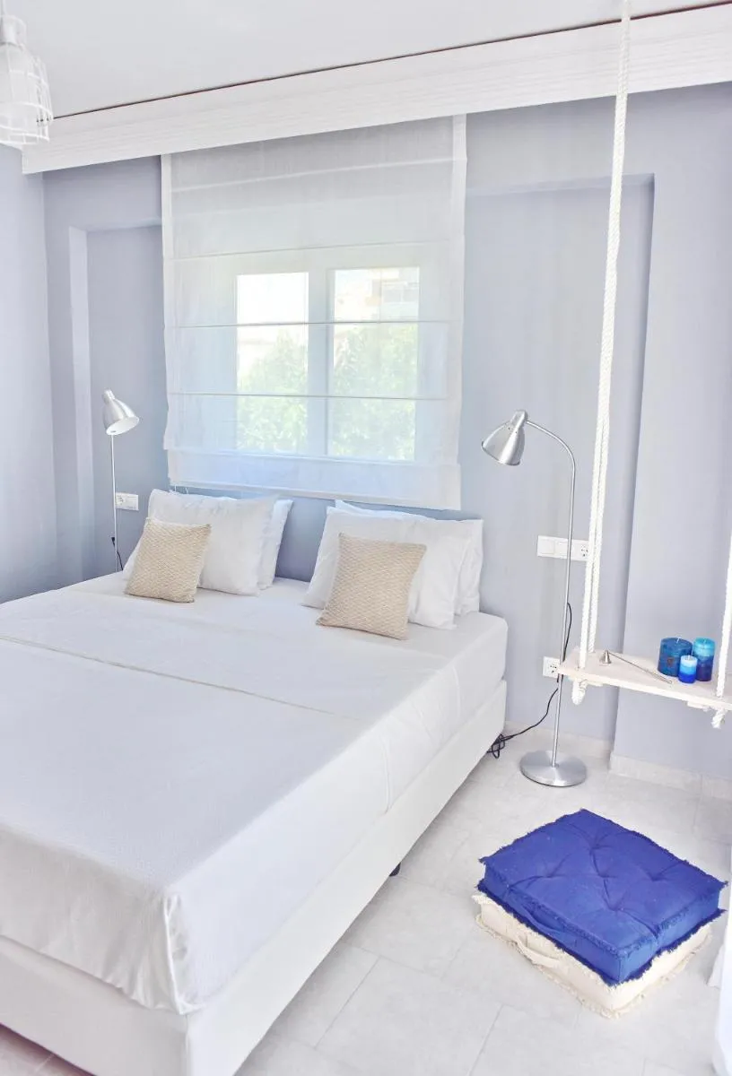 Image 3 of Alkyoni City Apartment
