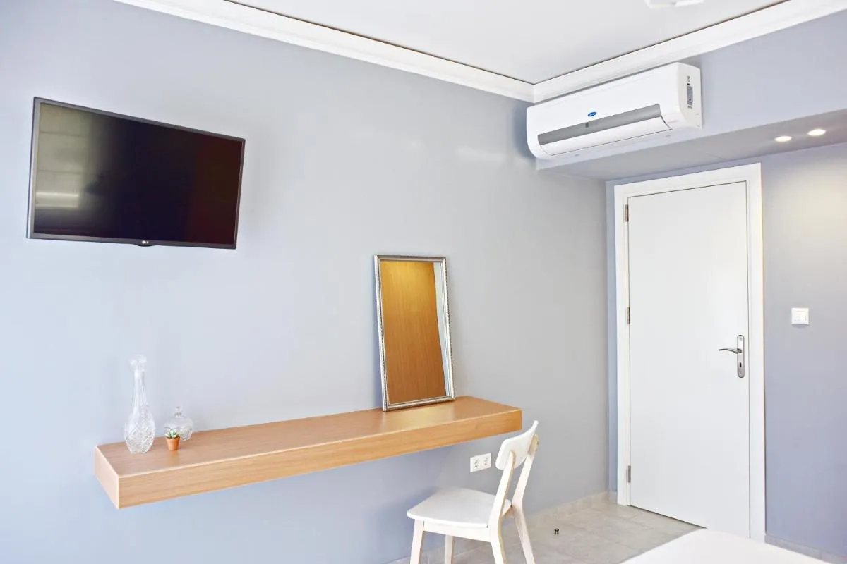 Image 1 of Alkyoni City Apartment