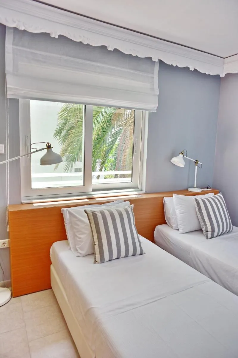 Image 4 of Alkyoni City Apartment