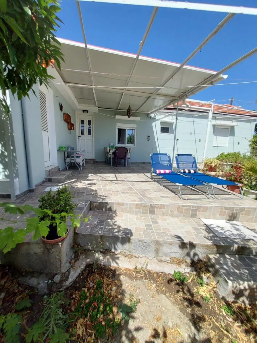 Image 5 of Anastasia’s garden house