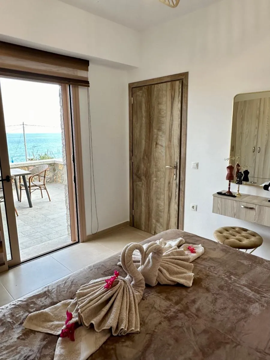 Image 3 of Anemos Villa Stegna
