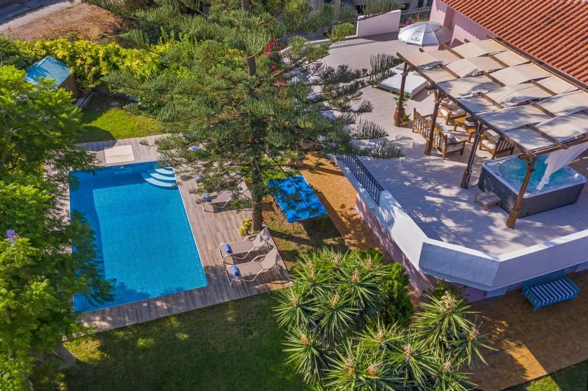 Image 3 of Anna’s Brilliant Villa in Ialysos