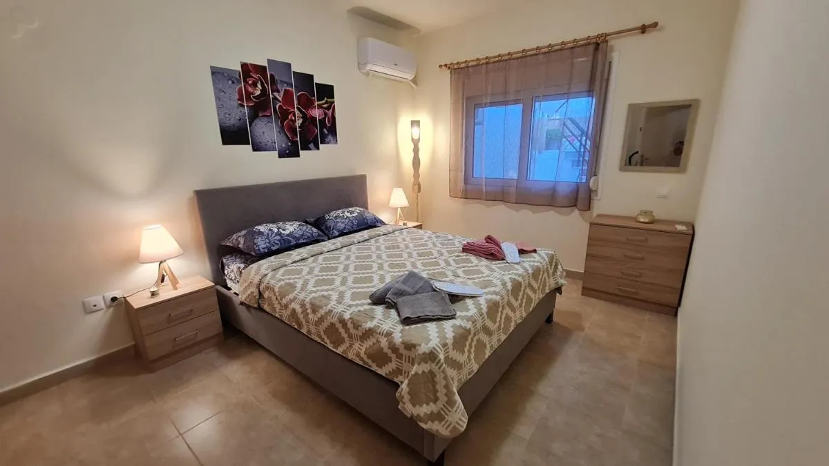 Image 6 of Annie’s Apartment