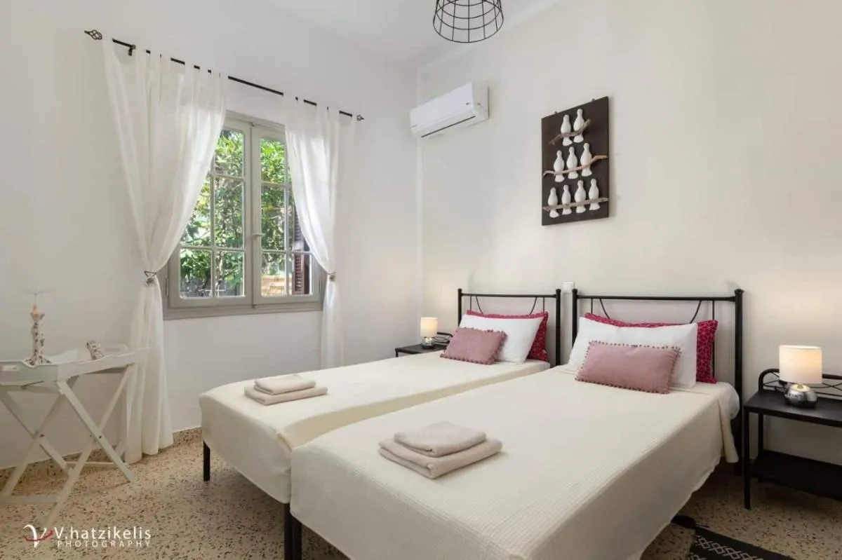 Image 1 of Aramis Boutique House