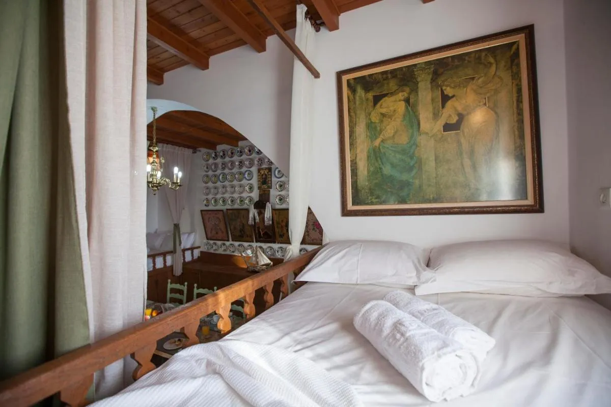 Image 1 of Arch Villa