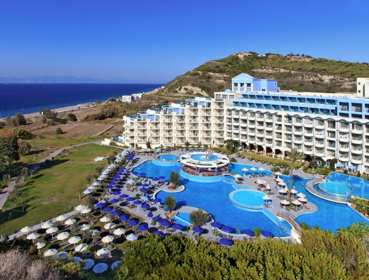 Image 3 of Atrium Platinum Resort & Spa