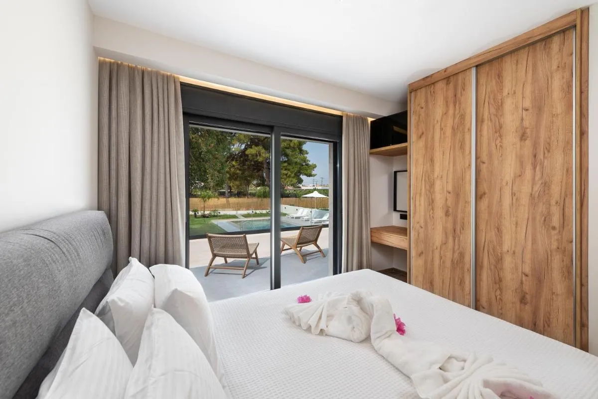 Image 1 of Aurum Villas