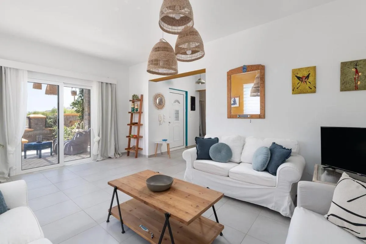 Image 4 of Bougan Villa