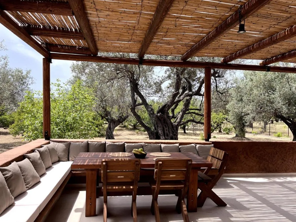 Image 5 of Casa Napais Earth Retreat