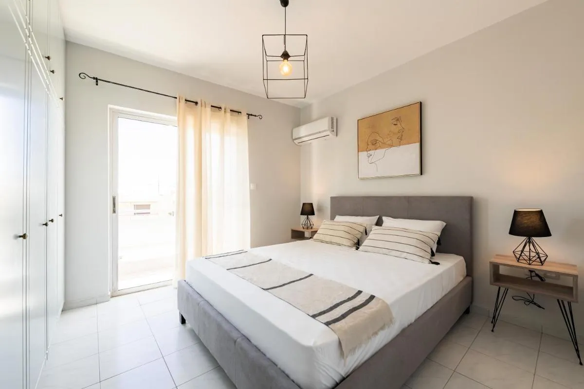 Image 2 of City Center Elite Suite