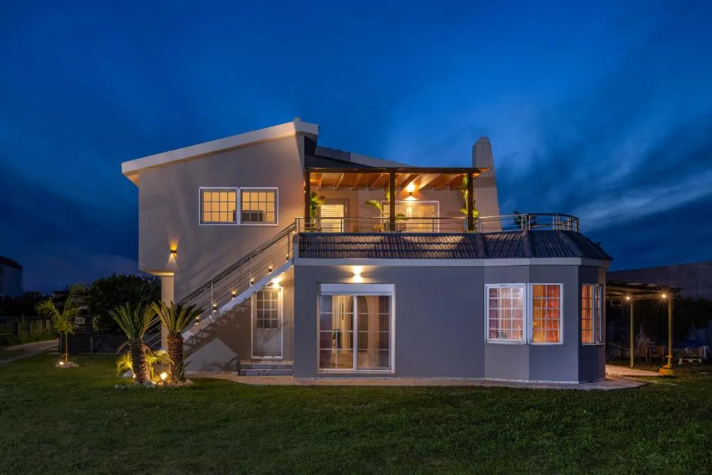 Image of Coral Paradise Luxury Modern Family Villa with Jacuzzi, Pool View & Parking in Rhodes Island