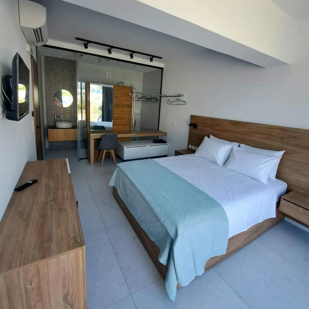 Image 3 of Courtyard Luxury Suites “ APOSTOLOS”