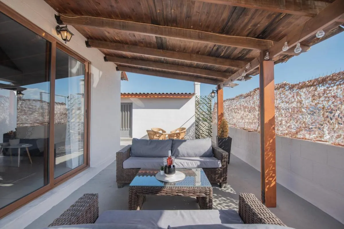 Image 2 of Cozy Loft with Private Terrace