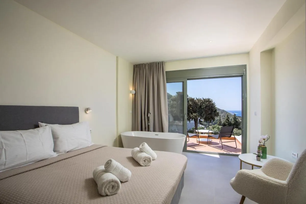 Image 1 of Eden’s Azalea Luxury Suite