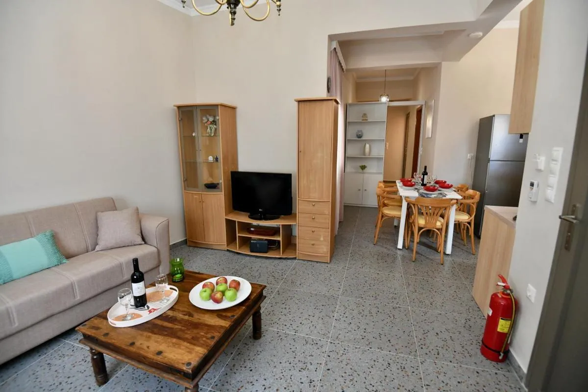 Image 4 of Elli’s Private House